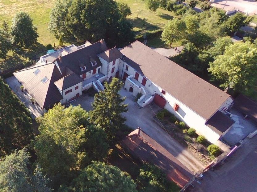 Вилла La Conciergerie Du Manoir Saint-Leger-sur-Dheune Экстерьер фото